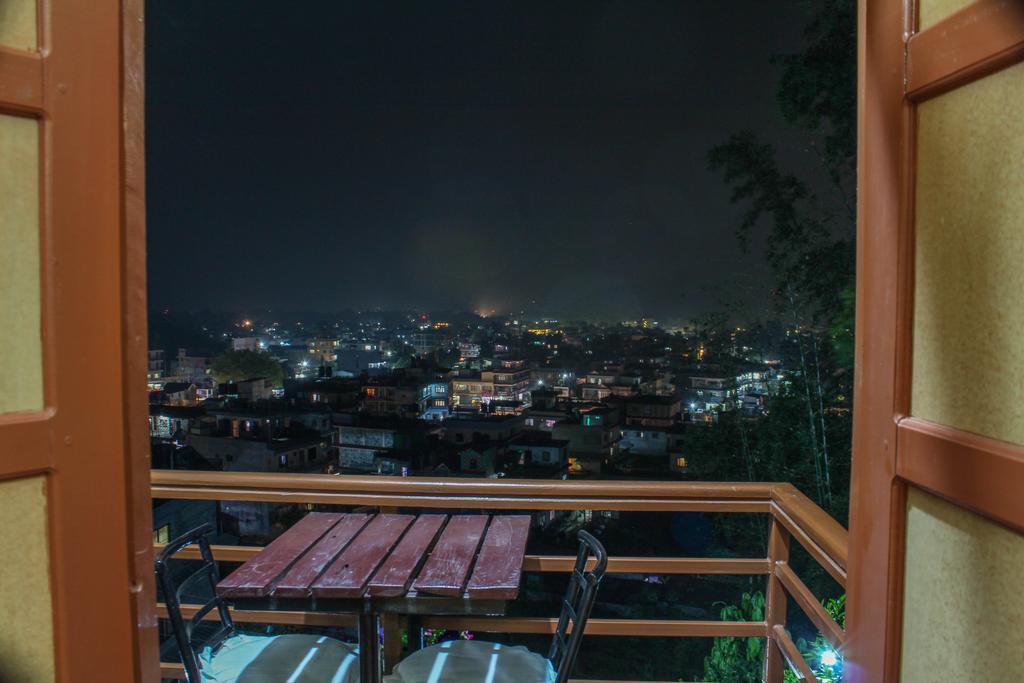 Hotel Tourist Residency Pokhara Eksteriør bilde
