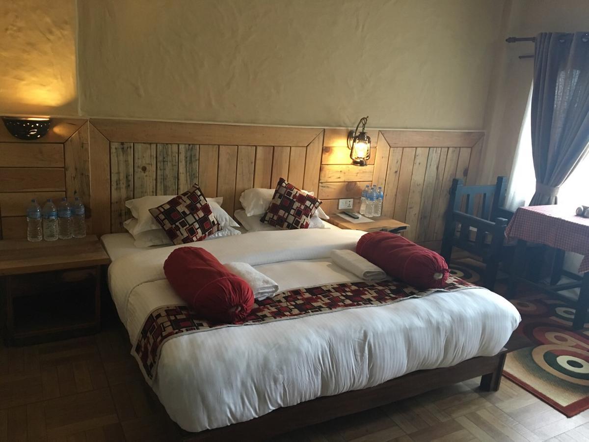 Hotel Tourist Residency Pokhara Eksteriør bilde