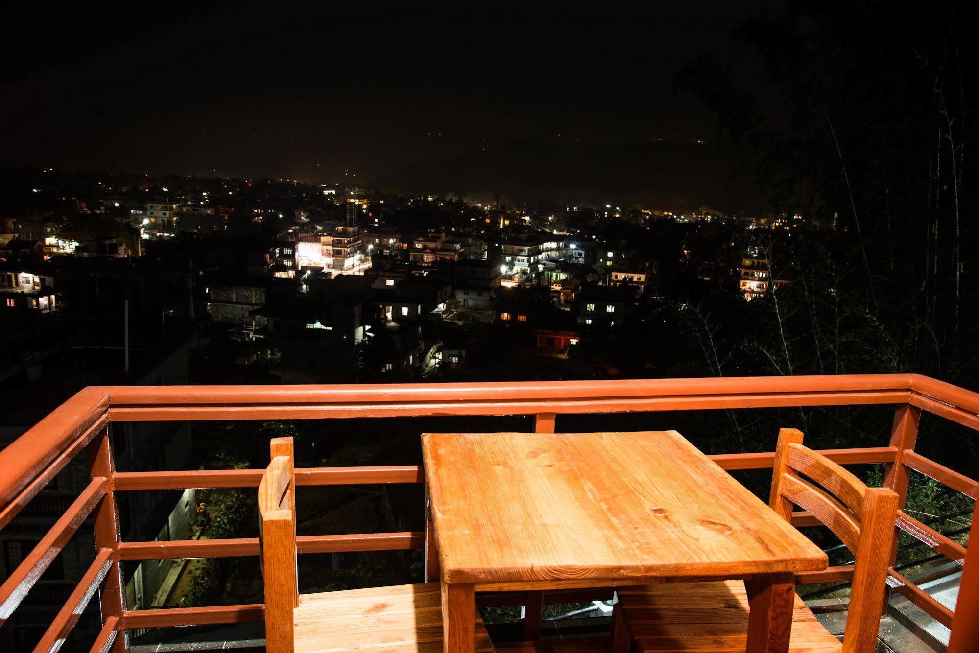 Hotel Tourist Residency Pokhara Eksteriør bilde